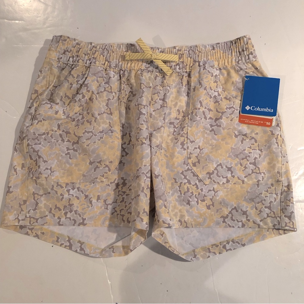 COLUMBIA Little Palm 5” inseam SHORTS M NWT